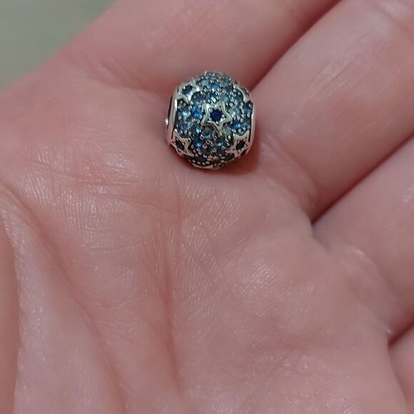 925 Sterling Silver Stars Charm - Picture 3 of 10